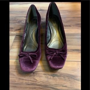 Bandolino Pumps, Size 8